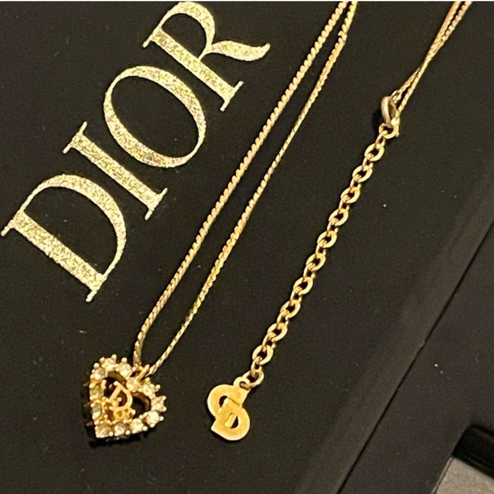 PRELOVED AUTHENTIC CHRISTIAN DIOR HEART GOLD NECKLACE